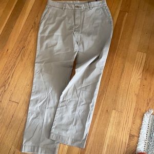 Vineyard Vines khakis